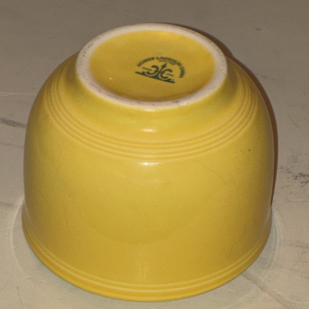 FiestaWare CHILI BOWL -‎ 4.5" x 3.5" BRIGHT YELLOW - Picture 7 of 9